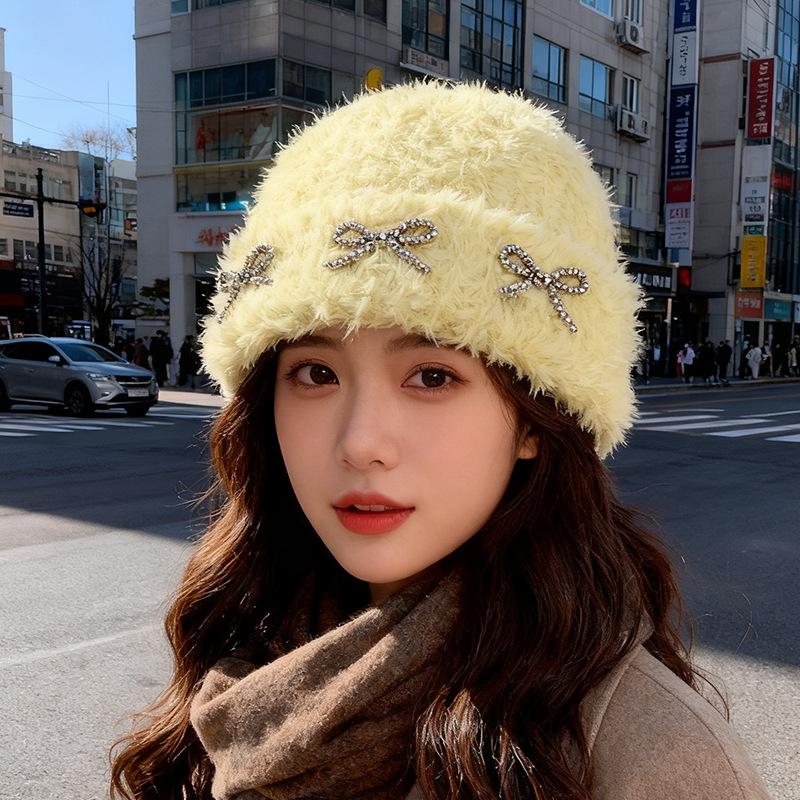 Knitted hat, warm in autumn and winter, windproof and small plush hat M(56-58cm)
Knitted hat, warm in autumn and winter, windproof and small plush hat M(56-58cm)