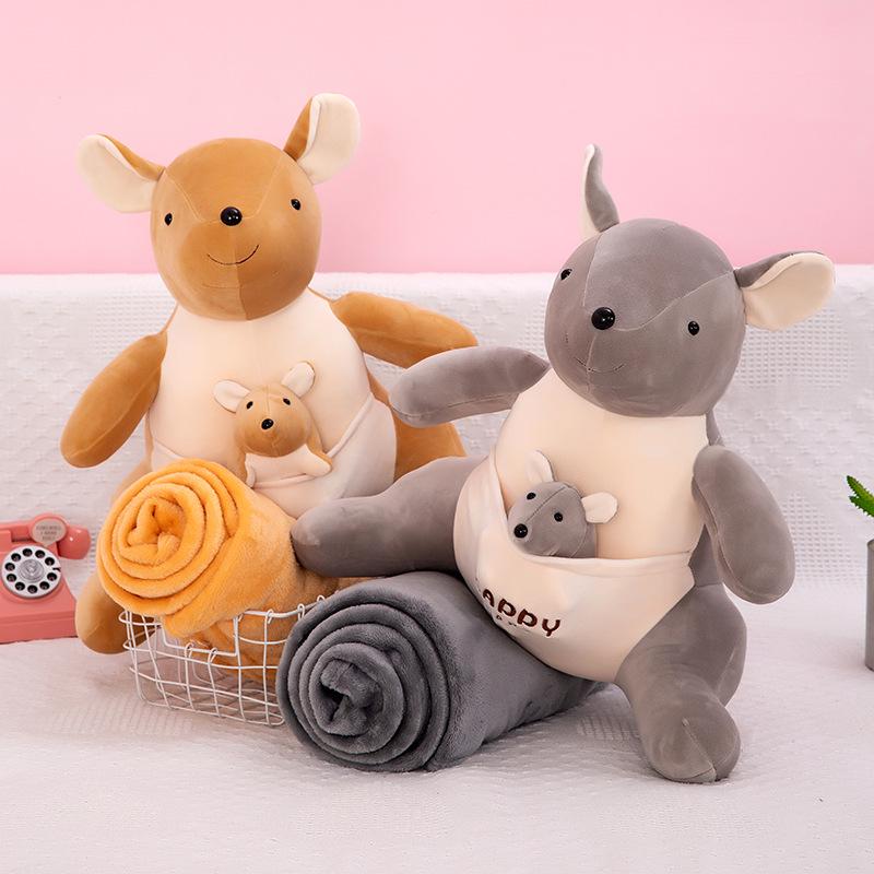 Cartoon Kangaroo Plush Toy & Summer Blanket: 2-in-1 Mother-Baby Quilt Doll 45cm (0.8kg) жовтий
Cartoon Kangaroo Plush Toy & Summer Blanket: 2-in-1 Mother-Baby Quilt Doll 45cm (0.8kg) жовтий