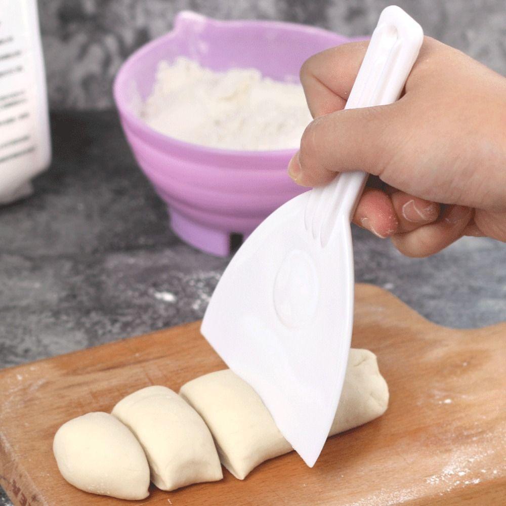 Cake Pizza with Handle Plastic Multipurpose Trimming Scraper Dough Cutter Bench Chopper білий
Cake Pizza with Handle Plastic Multipurpose Trimming Scraper Dough Cutter Bench Chopper білий