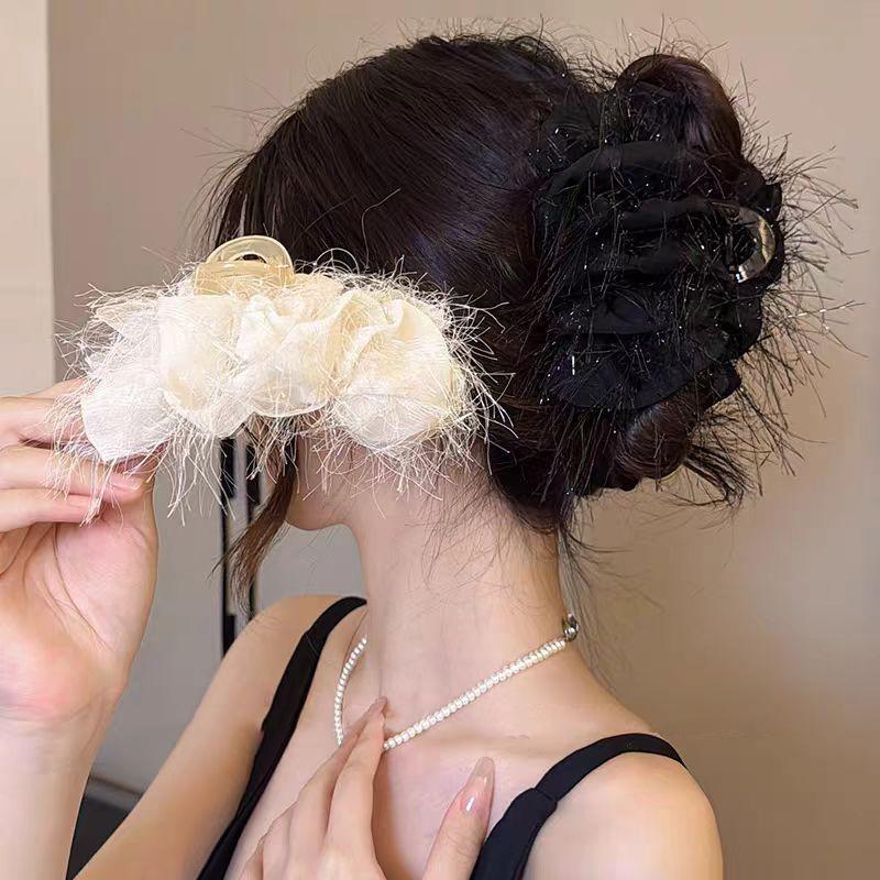 13cm Elegant Temperament Feather Tassel Hair Clip for Woman Bubble Shark Clip Fashionable Girl s Back Head Hair Clamp Hair Acces
13cm Elegant Temperament Feather Tassel Hair Clip for Woman Bubble Shark Clip Fashionable Girl s Back Head Hair Clamp Hair Acces