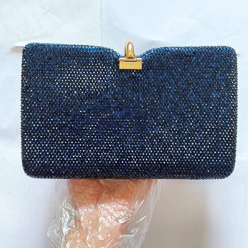 WHTUOHENG Diamond Evening Bags Clutches Luxury Wedding Purses Red/Silver/Gold/Blue Women’s Crystal Clutch Female Party Purses 18cmX13cmX8cm
WHTUOHENG Diamond Evening Bags Clutches Luxury Wedding Purses Red/Silver/Gold/Blue Women’s Crystal Clutch Female Party Purses 18cmX13cmX8cm