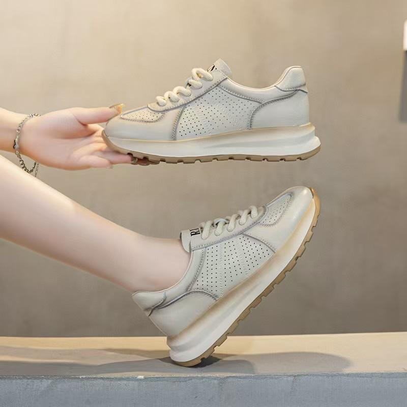 Перший шар коров ячої шкіри ретро спортивне взуття жіноче літнє нове порожнисте дихаюче повсякденне взуття універсальне та легке 40 бежевий
Перший шар коров ячої шкіри ретро спортивне взуття жіноче літнє нове порожнисте дихаюче повсякденне взуття універсальне та легке 40 бежевий