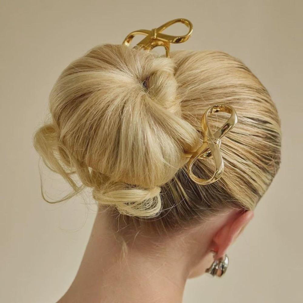 Headpiece Bowkont Hair Stick Creative U-shaped Headwear Antique Metal Bow Hairpin Hair Accessory золотий
Headpiece Bowkont Hair Stick Creative U-shaped Headwear Antique Metal Bow Hairpin Hair Accessory золотий