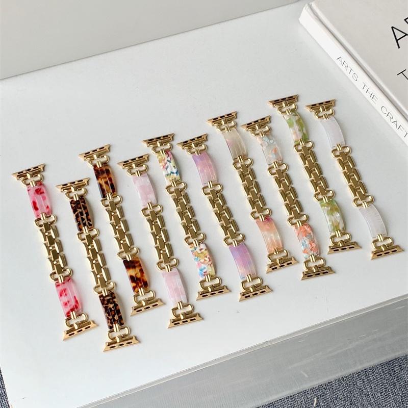 Модный женский цветной полимерный ремешок для Apple Watch Ultra 49 мм серии 8/7/SE (45 мм 40 мм) Креативный ремешок для часов с металлической пряжкой для серии Iwatch 3/2/1
Модный женский цветной полимерный ремешок для Apple Watch Ultra 49 мм серии 8/7/SE (45 мм 40 мм) Креативный ремешок для часов с металлической пряжкой для серии Iwatch 3/2/1