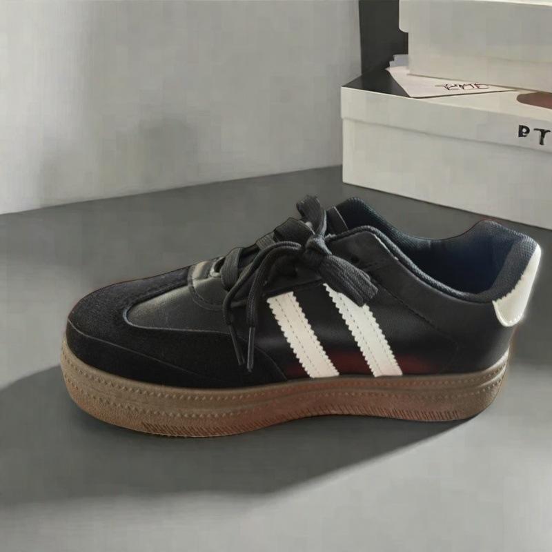 thick-soled German training shoes women s spring new niche lightweight Baita students thick baseplate shoes sports and leisure shoes 40
thick-soled German training shoes women s spring new niche lightweight Baita students thick baseplate shoes sports and leisure shoes 40