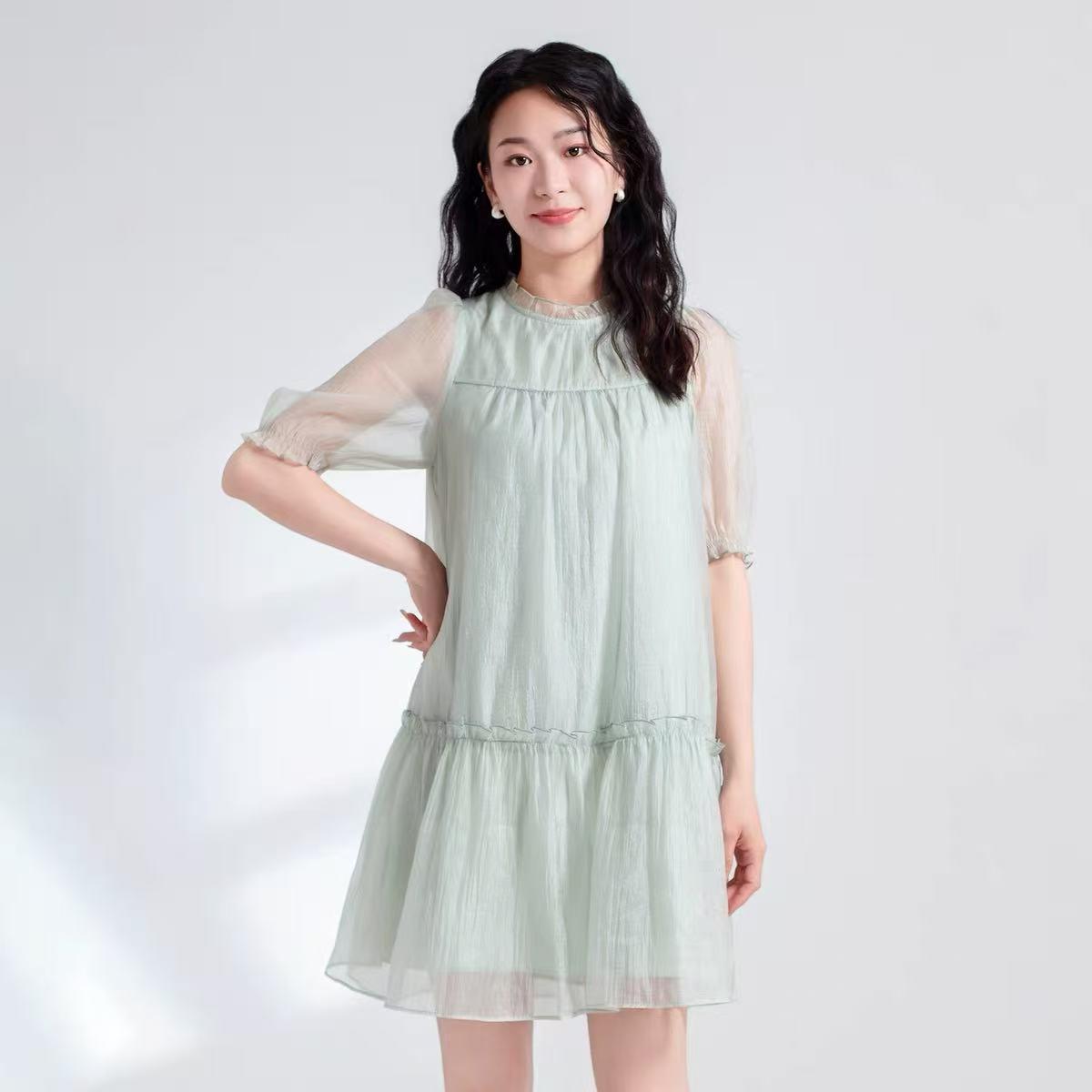 Summer Lightweight Breathable Loose Doll Collar Short Sleeve Dress - L455 XL 118-128 lbs світло-зелений колір
Summer Lightweight Breathable Loose Doll Collar Short Sleeve Dress - L455 XL 118-128 lbs світло-зелений колір