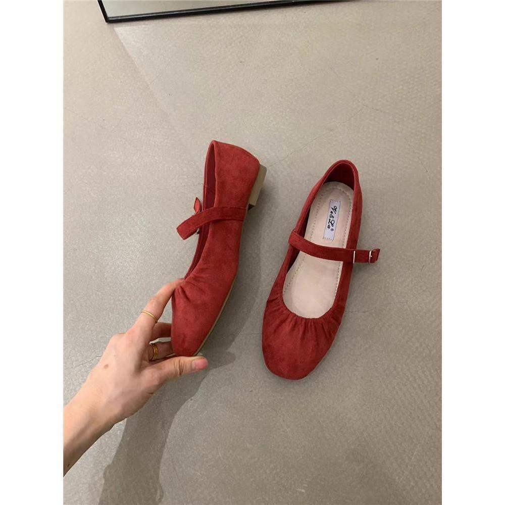 MGG туфли Мэри Джейн в нежном сказочном стиле женские 2025 новые французские элегантные плиссированные с круглым носком с мелким вырезом балетки 40 красный
MGG туфли Мэри Джейн в нежном сказочном стиле женские 2025 новые французские элегантные плиссированные с круглым носком с мелким вырезом балетки 40 красный