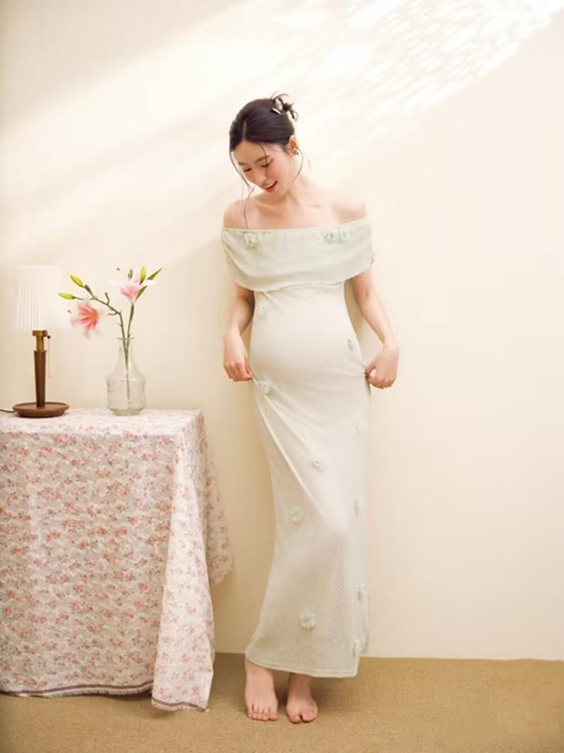 Maternity Photoshoot White Lace Dress for Pregnant Mothers One Size
Maternity Photoshoot White Lace Dress for Pregnant Mothers One Size