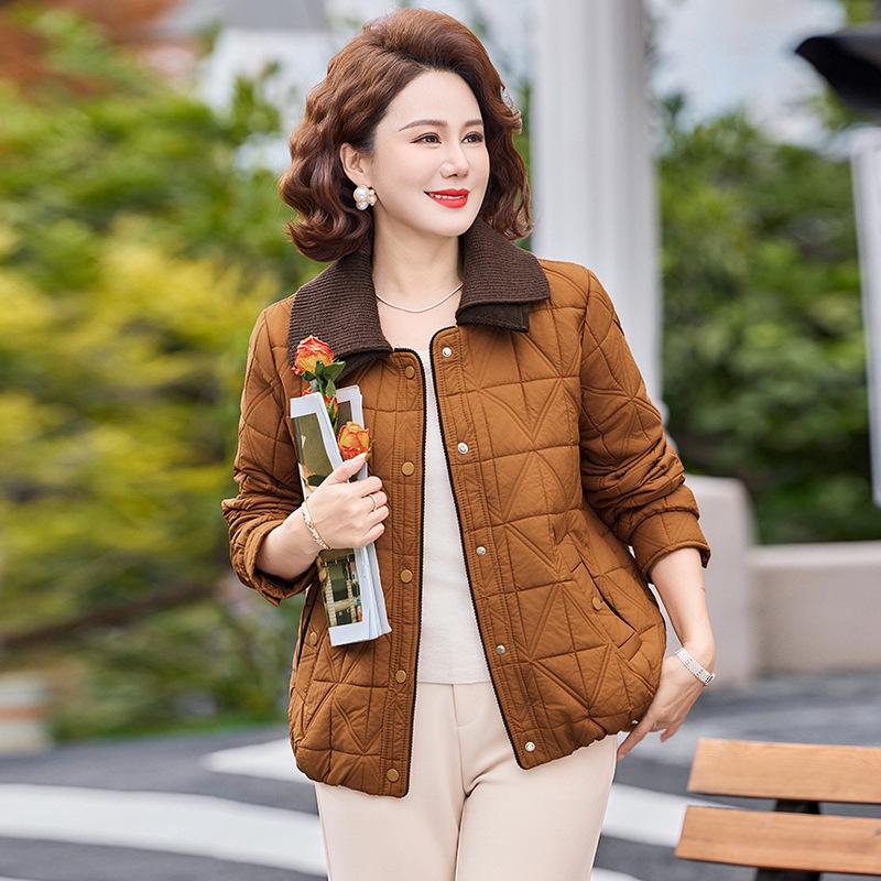 Stylish Spring Jacket for Middle-aged Women - Lightly Padded Cotton Casual Outerwear XL (90-109 jin)
Stylish Spring Jacket for Middle-aged Women - Lightly Padded Cotton Casual Outerwear XL (90-109 jin)