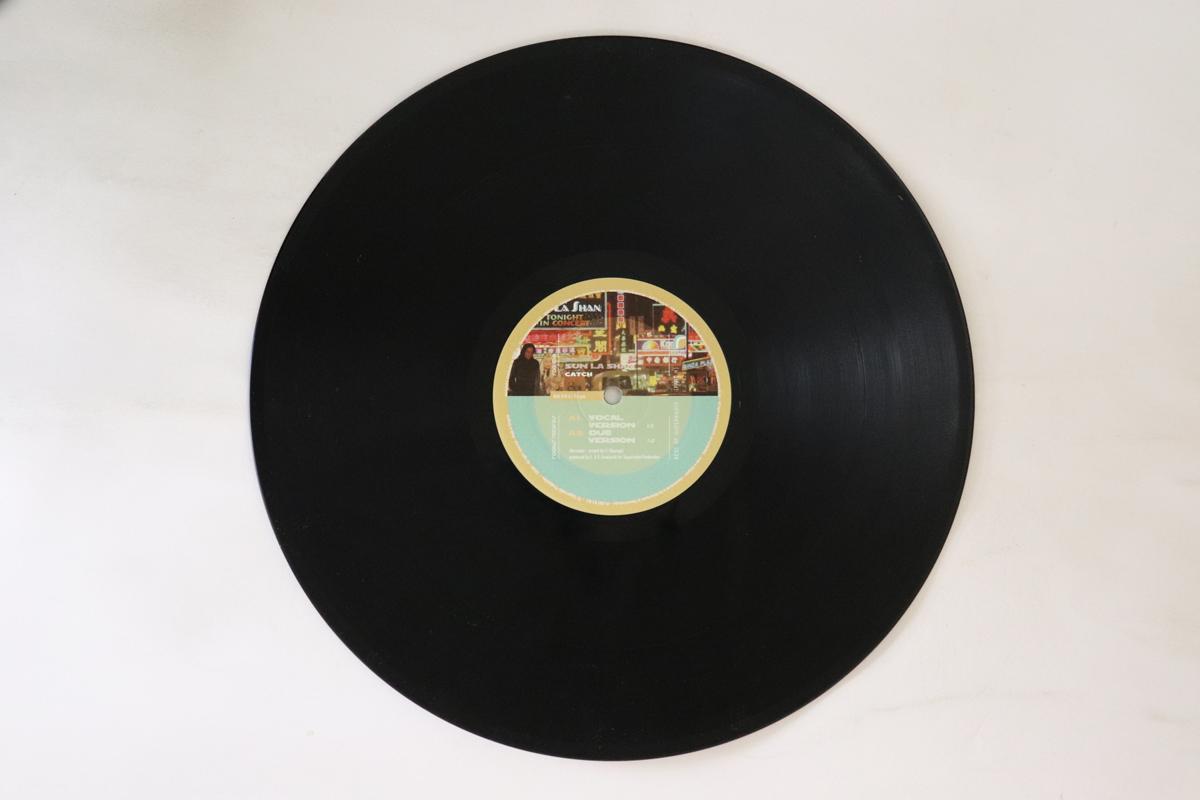 12inch Record SUN-LA-SHAN - Catch - Best Of Superradio Records RAD018 RADIUS 2007 Belgium Dance & Electronica Used
12inch Record SUN-LA-SHAN - Catch - Best Of Superradio Records RAD018 RADIUS 2007 Belgium Dance & Electronica Used