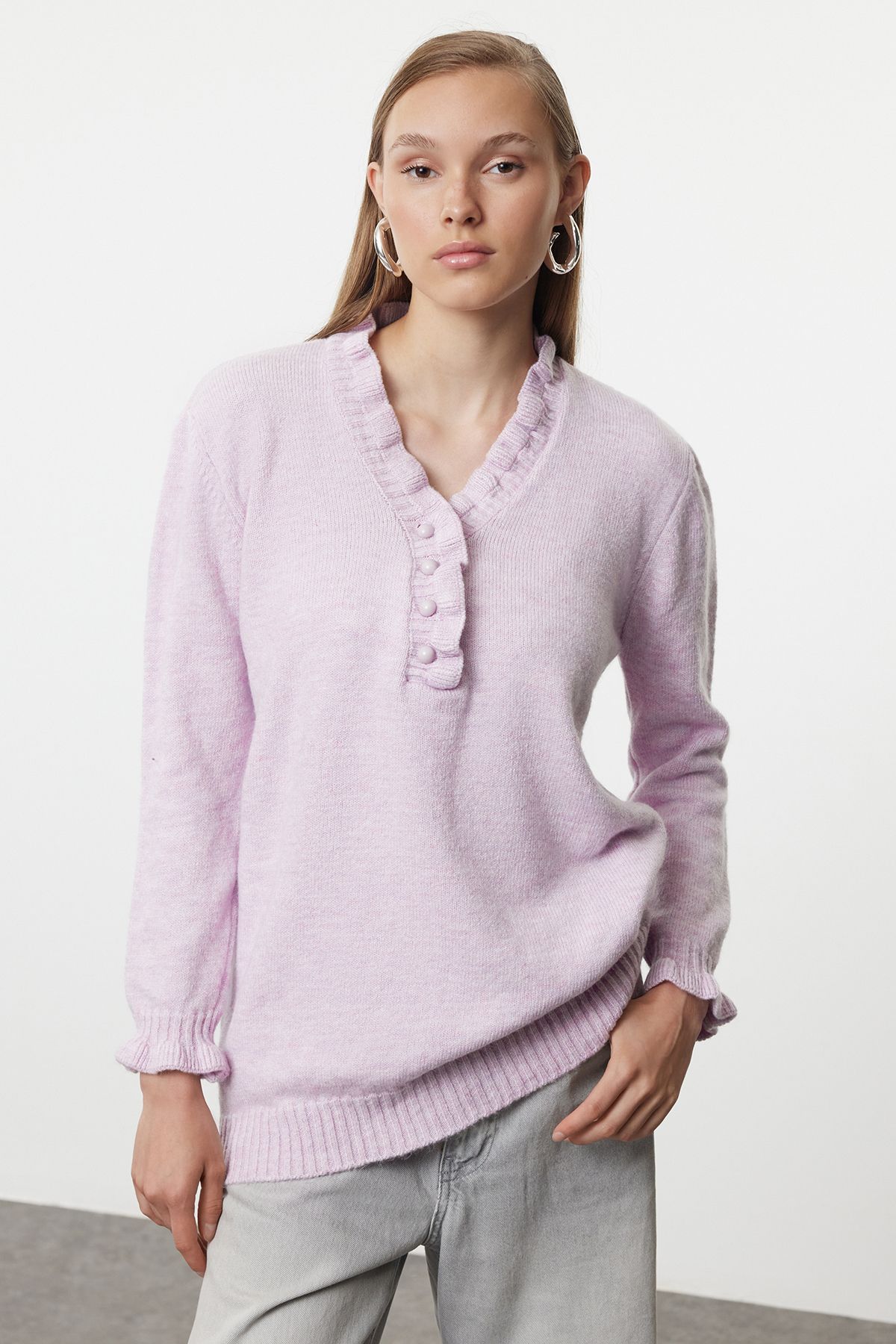 Women s Fashionable Stylish Hijab Sweater Lilac Pearl Buttoned Soft Textured Knitwear Sweater L
Women s Fashionable Stylish Hijab Sweater Lilac Pearl Buttoned Soft Textured Knitwear Sweater L
