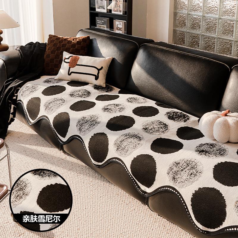 New Special-Shaped Leather Sofa Cushion, Universal Non-Slip In All Seasons, Straight Row Irregular Sofa Cover, Advanced Seat Cushion 90*70cm
New Special-Shaped Leather Sofa Cushion, Universal Non-Slip In All Seasons, Straight Row Irregular Sofa Cover, Advanced Seat Cushion 90*70cm