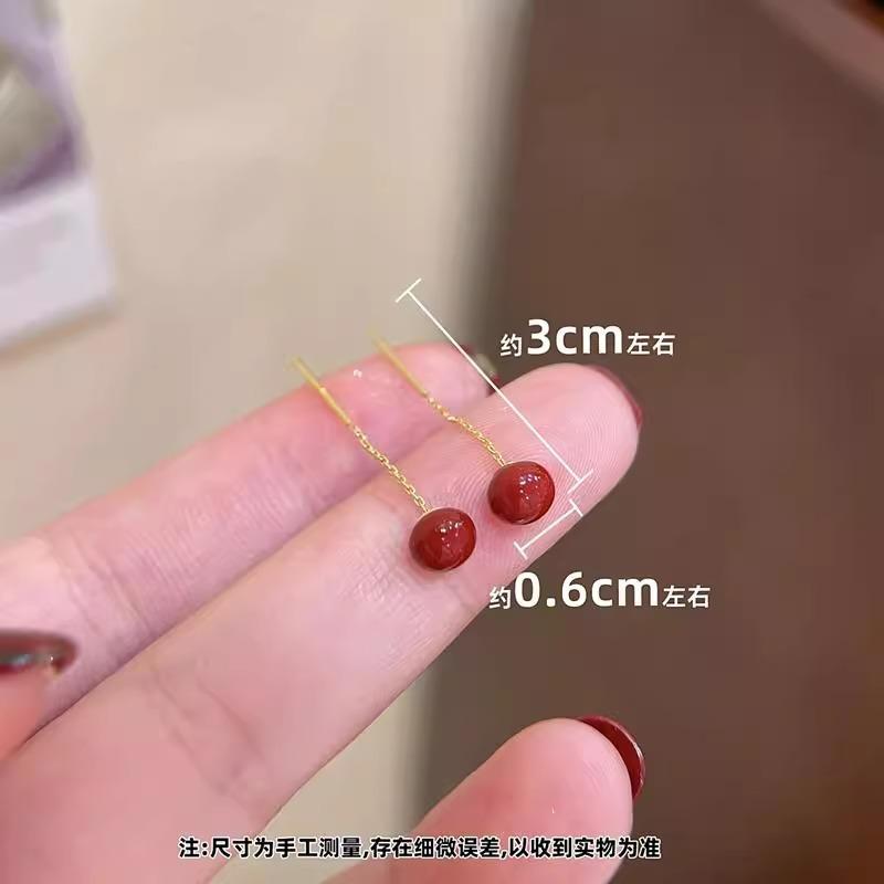 Red Beads Ear Wire - A Niche, Minimalist, High-end, Stylish, Versatile and Non-fading Trendy Ear Accessory.
Red Beads Ear Wire - A Niche, Minimalist, High-end, Stylish, Versatile and Non-fading Trendy Ear Accessory.