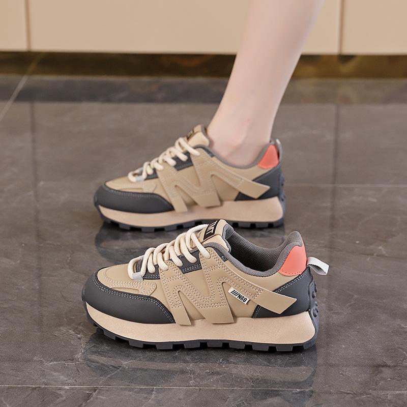 Korean version of Forrest Gump shoes women s 2025 spring and autumn new student running sports dad shoes versatile casual FD-6686 40
Korean version of Forrest Gump shoes women s 2025 spring and autumn new student running sports dad shoes versatile casual FD-6686 40