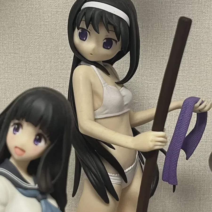 Фигурка Мадока Магика Акеми Хомура
Фигурка Мадока Магика Акеми Хомура