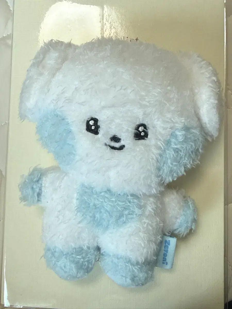 Gyunin 1st Kim Gyubin Doll Used
Gyunin 1st Kim Gyubin Doll Used