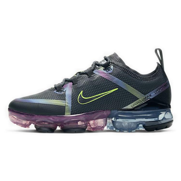 Новые Nike Air VaporMax 2019 Bubble Pack Черные GS CT9638-001 36
Новые Nike Air VaporMax 2019 Bubble Pack Черные GS CT9638-001 36