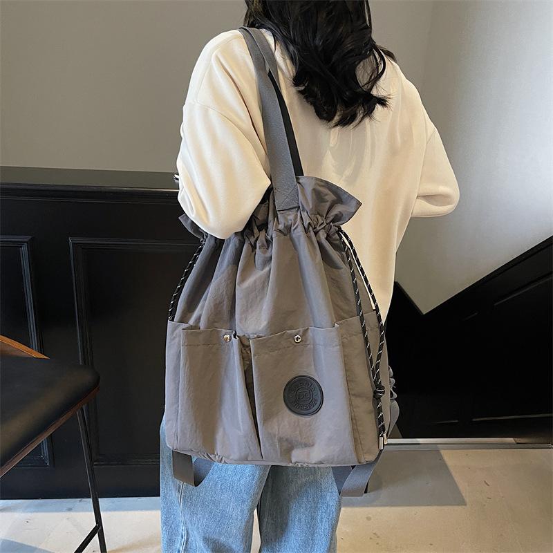 New fashionable and lightweight backpack women s new drawstring travel bag student schoolbag high-end casual shoulder backpack жовтий
New fashionable and lightweight backpack women s new drawstring travel bag student schoolbag high-end casual shoulder backpack жовтий
