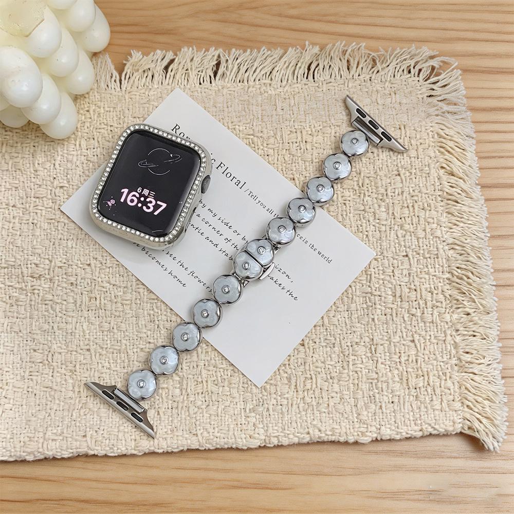 Small Flower Epoxy Bead Diamond Watch Strap for Apple Watch Series 2-10 For Redmi Watch 4/Watch 5/Watch 6 срібні білого кольору
Small Flower Epoxy Bead Diamond Watch Strap for Apple Watch Series 2-10 For Redmi Watch 4/Watch 5/Watch 6 срібні білого кольору