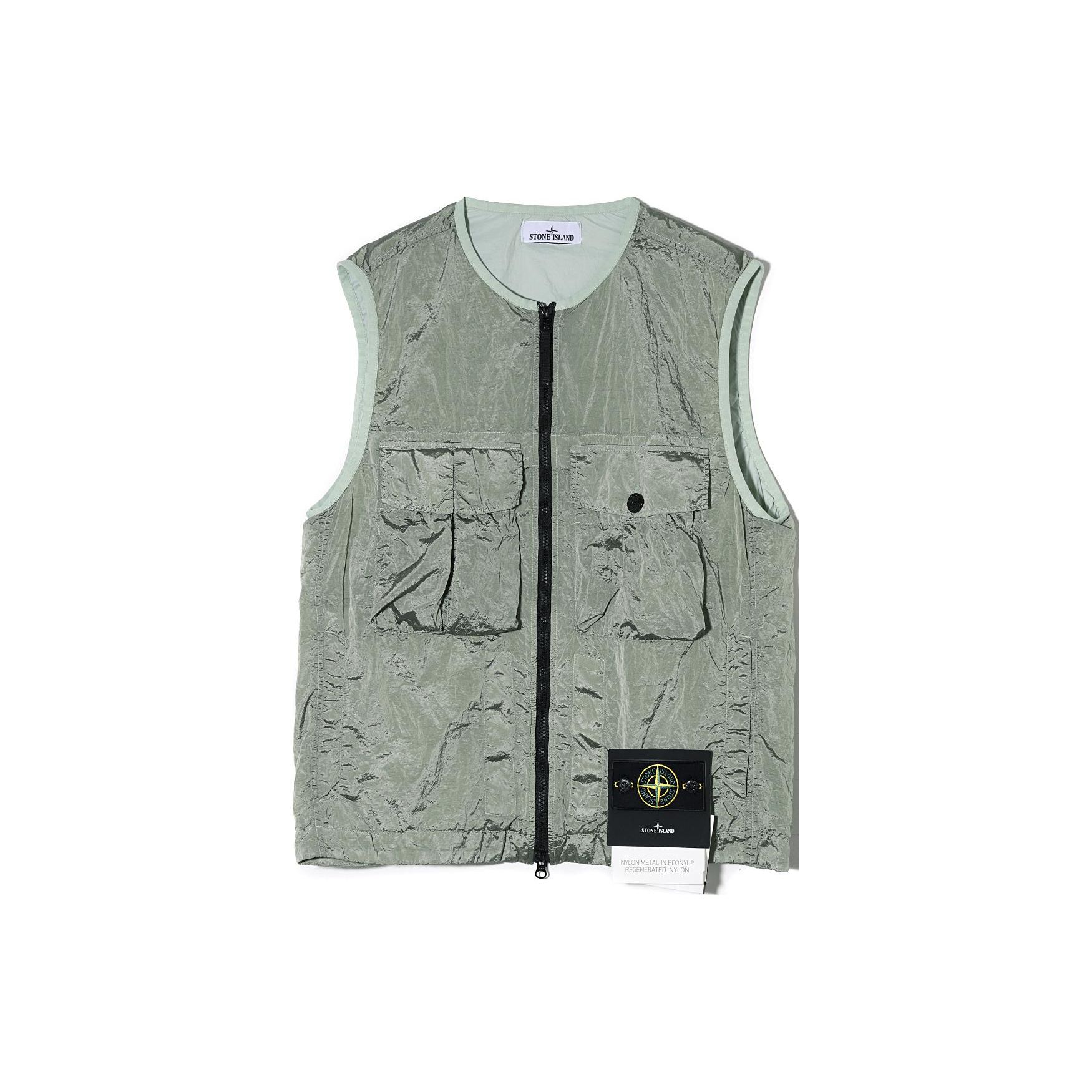 Stone Island Vest Light Green Men Outerwear 7815G0619-V0052 M
Stone Island Vest Light Green Men Outerwear 7815G0619-V0052 M