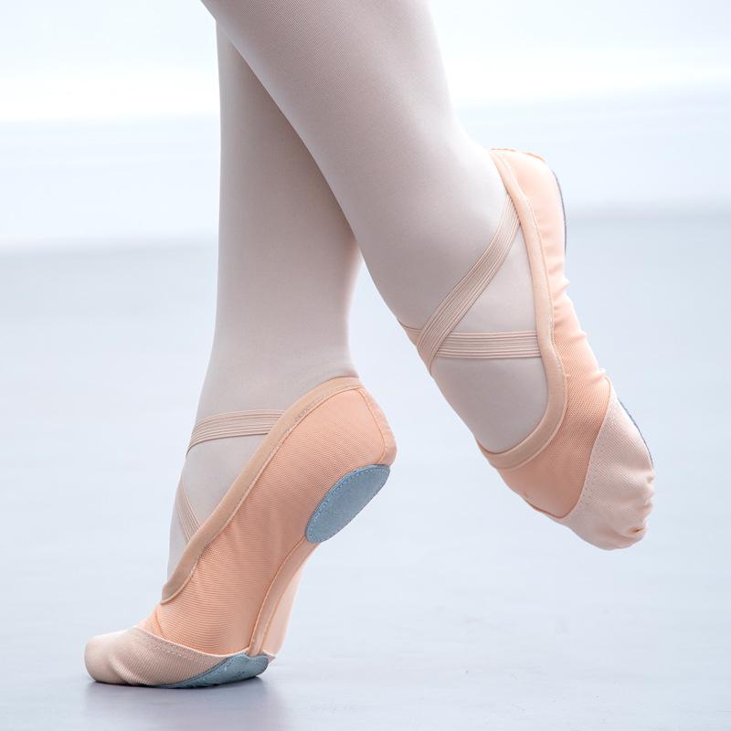 Женские балетки с мягкой подошвой, эластичной сеткой и открытым носком 36 розовый
Женские балетки с мягкой подошвой, эластичной сеткой и открытым носком 36 розовый