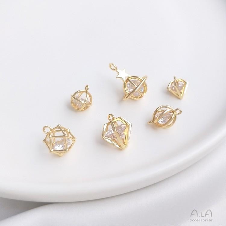 14K Gold-Filled Zircon Planet Pendant: Diamond-Shaped Charm for DIY Earrings & Bracelets
14K Gold-Filled Zircon Planet Pendant: Diamond-Shaped Charm for DIY Earrings & Bracelets