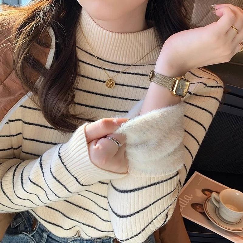 Women s Striped Fleece Sweater: Thickened One-Piece Base Shirt with Half High Neck for Autumn/Winter 2024. M (Recommended 48-53kg)
Women s Striped Fleece Sweater: Thickened One-Piece Base Shirt with Half High Neck for Autumn/Winter 2024. M (Recommended 48-53kg)