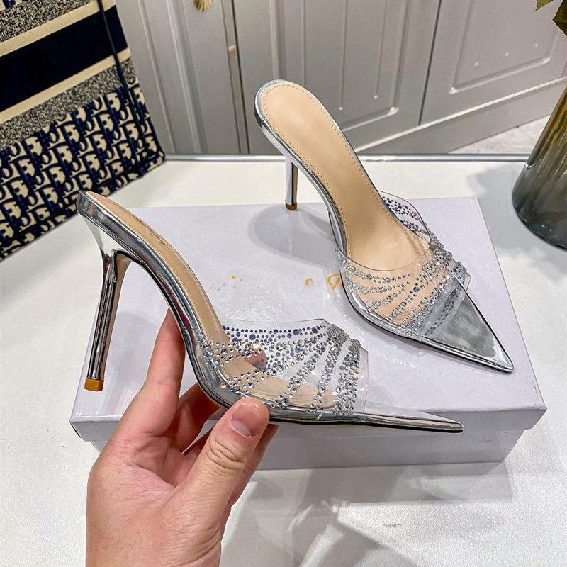 Rhinestone slippers women s transparent pointed head, high heel, thin heel, silver, one-word sandals 2025 summer white and long legs 40 серебряный
Rhinestone slippers women s transparent pointed head, high heel, thin heel, silver, one-word sandals 2025 summer white and long legs 40 серебряный