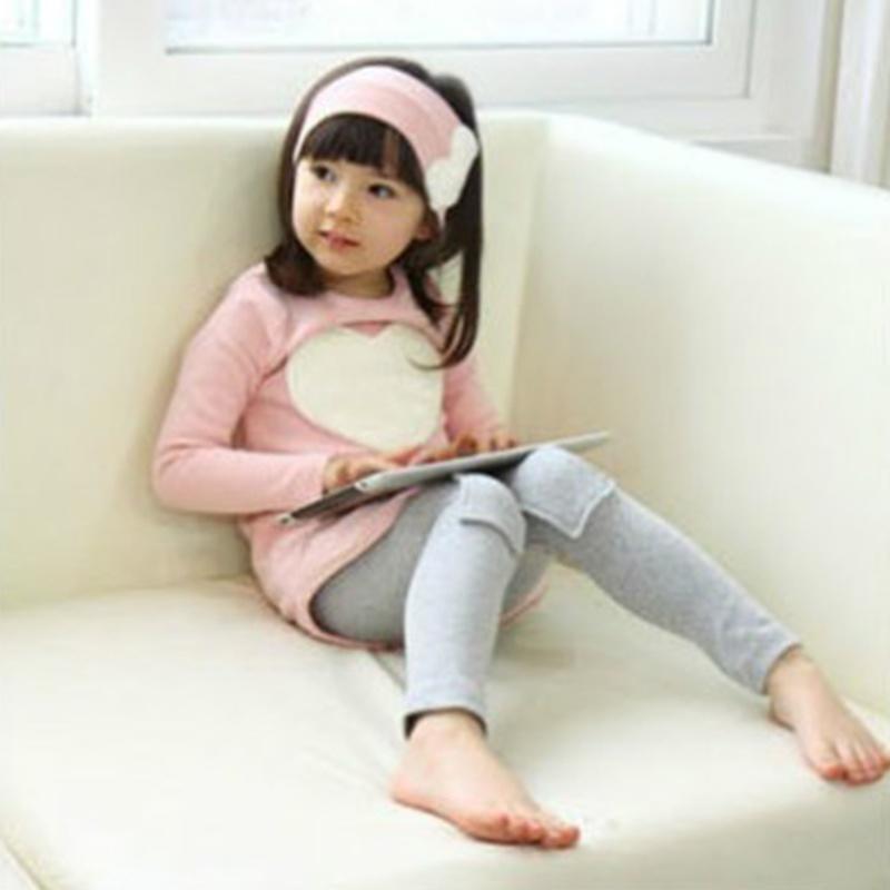 Модный детский комплект : леггинсы футболка с длинным рукавом с принтом сердца и повязка на голову 120 розовый
Модный детский комплект : леггинсы футболка с длинным рукавом с принтом сердца и повязка на голову 120 розовый