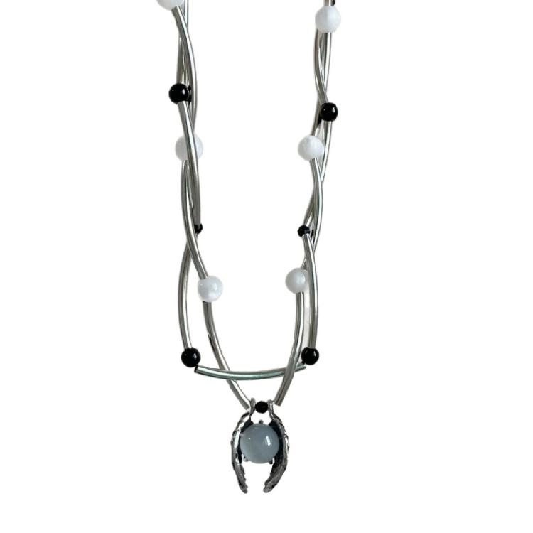 Clavicle Adorning Pearls Necklace With Unique Detailing Portable Construction for Effortlessly Layering Styling 1
Clavicle Adorning Pearls Necklace With Unique Detailing Portable Construction for Effortlessly Layering Styling 1