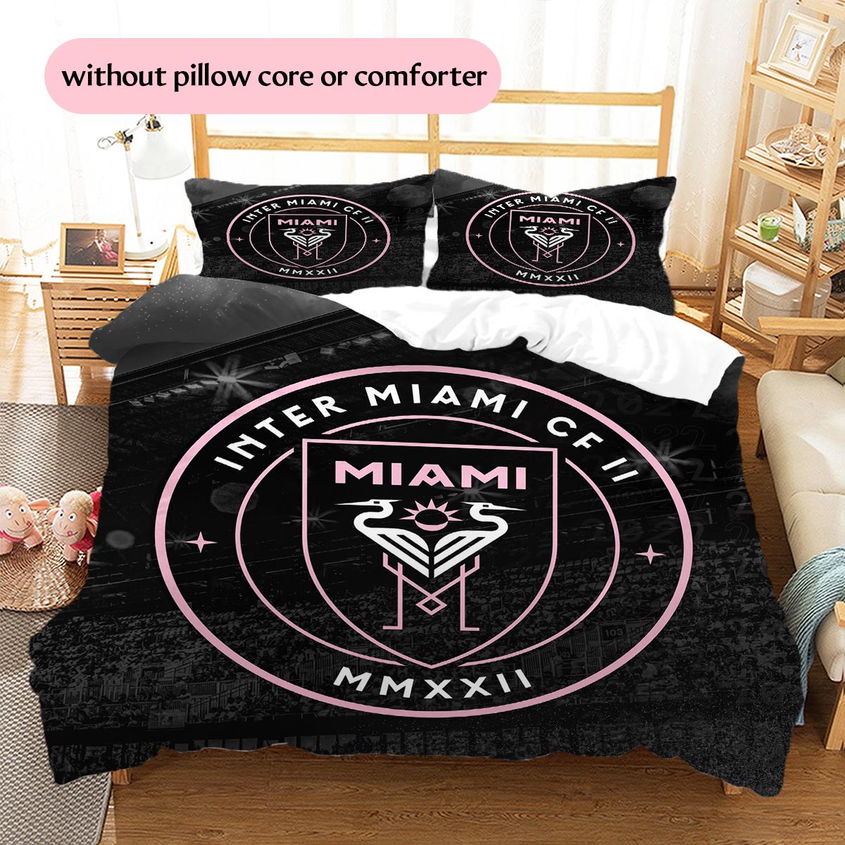 Miami CF Pattern Bedding Home Decoration Birthday & Festival Gift (1 * duvet cover + 2 * pillowcase, without core) 135x200cm
Miami CF Pattern Bedding Home Decoration Birthday & Festival Gift (1 * duvet cover + 2 * pillowcase, without core) 135x200cm