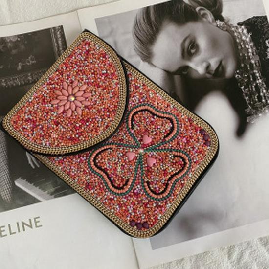 Кросбоді-сумка в богемному стилі з рисовими намистинами, черепашками та квітами - Вишукана ПУ сумка для подорожей та фотографій
Кросбоді-сумка в богемному стилі з рисовими намистинами, черепашками та квітами - Вишукана ПУ сумка для подорожей та фотографій