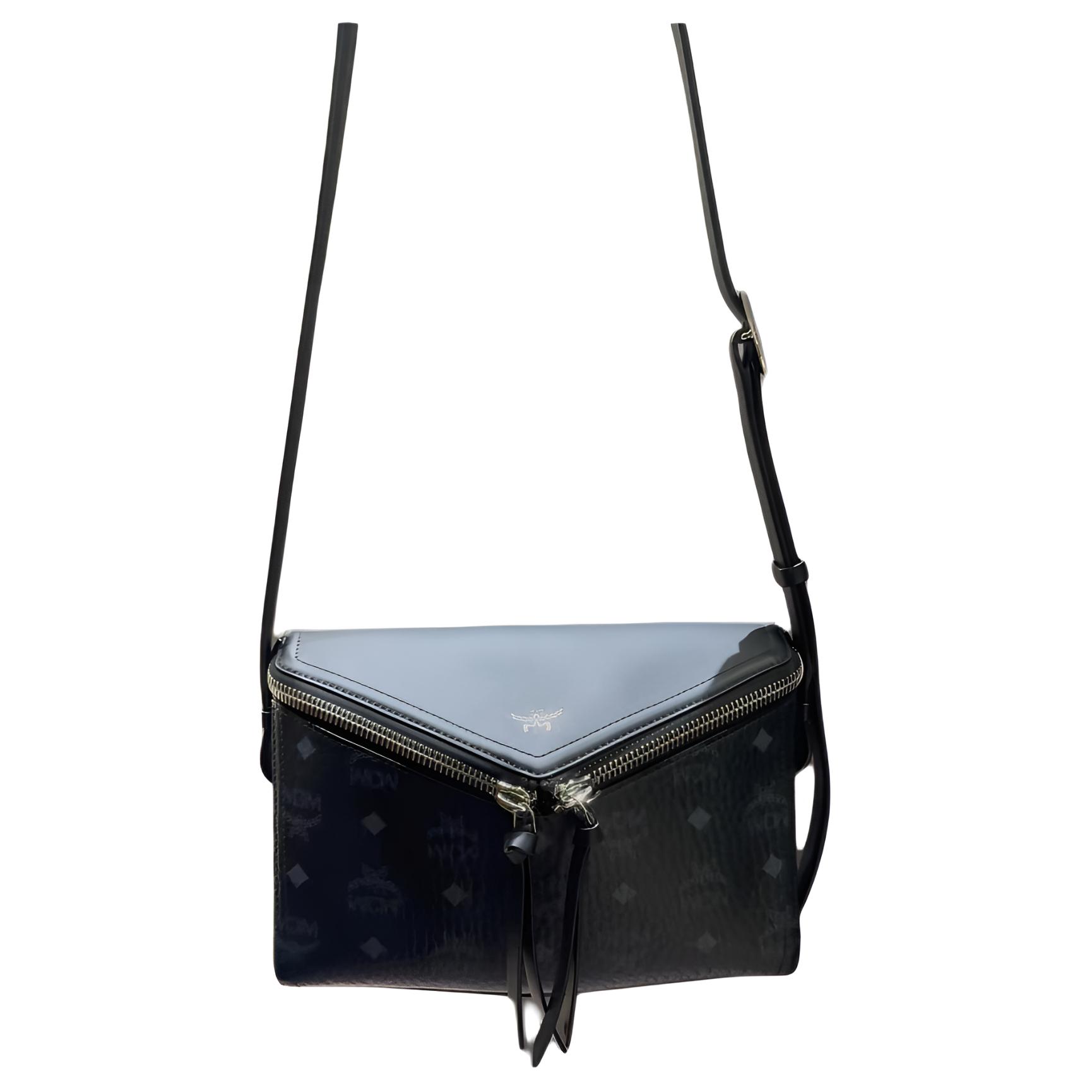 MCM Black Visetos Monogram Envelope Crossbody Bag with Zip & Fold-over Design Leather Strap for Daily & Casual Use Basic Set (Bag+Dust Bag)
MCM Black Visetos Monogram Envelope Crossbody Bag with Zip & Fold-over Design Leather Strap for Daily & Casual Use Basic Set (Bag+Dust Bag)