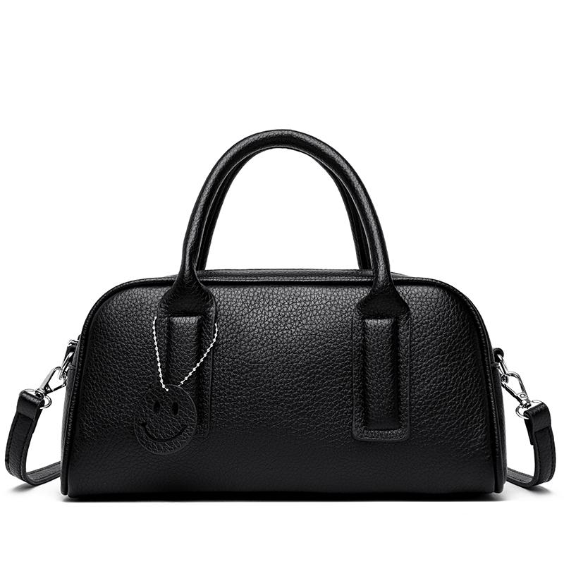 New Fashi Women PU leather Shoulder Bags For Youth Casual Ladies Large Capacity Crossbody Bags Solid Handbags Bags for Women чёрный
New Fashi Women PU leather Shoulder Bags For Youth Casual Ladies Large Capacity Crossbody Bags Solid Handbags Bags for Women чёрный