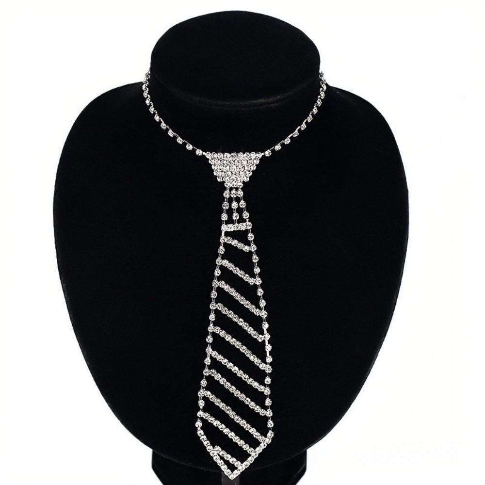 Fashion Water Diamond Rhinestone Tie Elegant Mid-Length Long Hollow Out Ties Wedding Clothing Jewelry Accessories серебряный
Fashion Water Diamond Rhinestone Tie Elegant Mid-Length Long Hollow Out Ties Wedding Clothing Jewelry Accessories серебряный