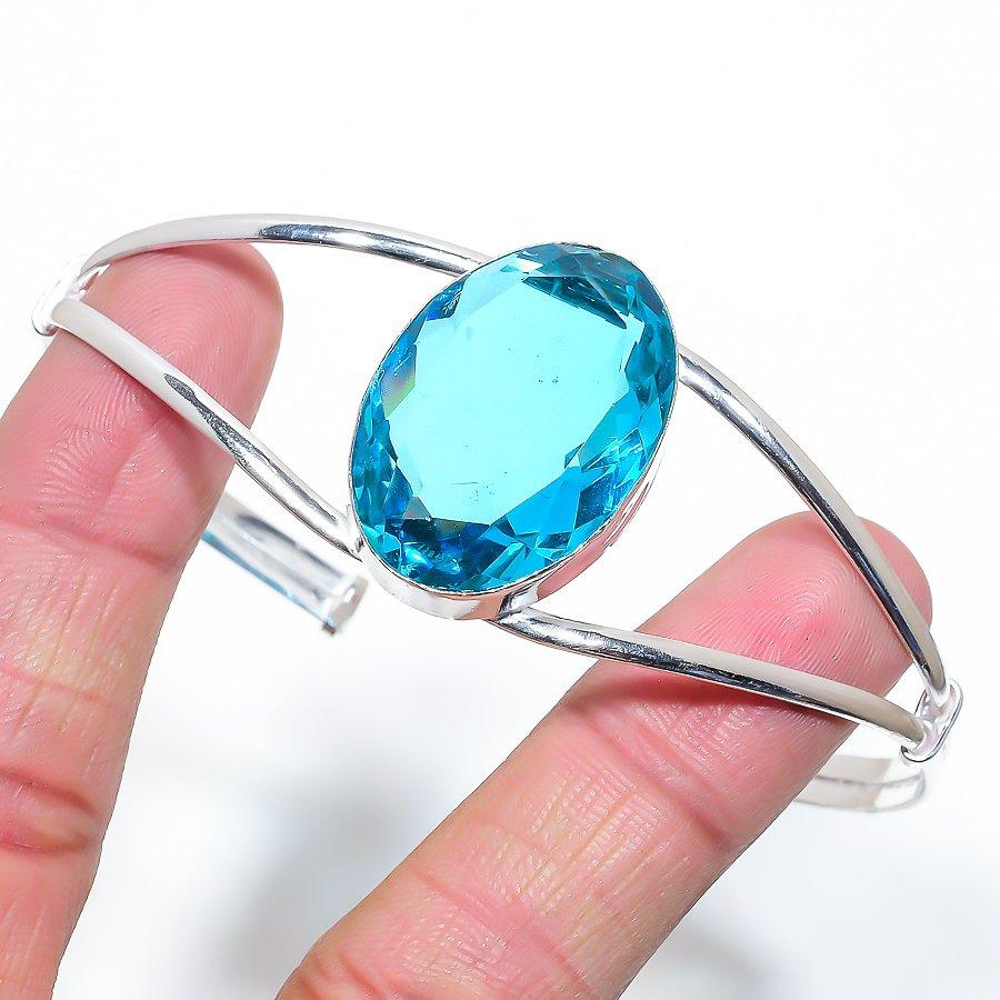 Этнический браслет-манжета ручной работы с драгоценным камнем London Blue Topaz, регулируемый VR-2855
Этнический браслет-манжета ручной работы с драгоценным камнем London Blue Topaz, регулируемый VR-2855