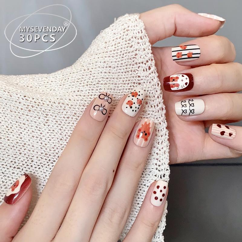 Handmade Cartoon Bear Wearable Nails - Cute, Student-Style Short False Nails (30 Pieces) Handmade Nails XS Size #10 pieces/bag
Handmade Cartoon Bear Wearable Nails - Cute, Student-Style Short False Nails (30 Pieces) Handmade Nails XS Size #10 pieces/bag