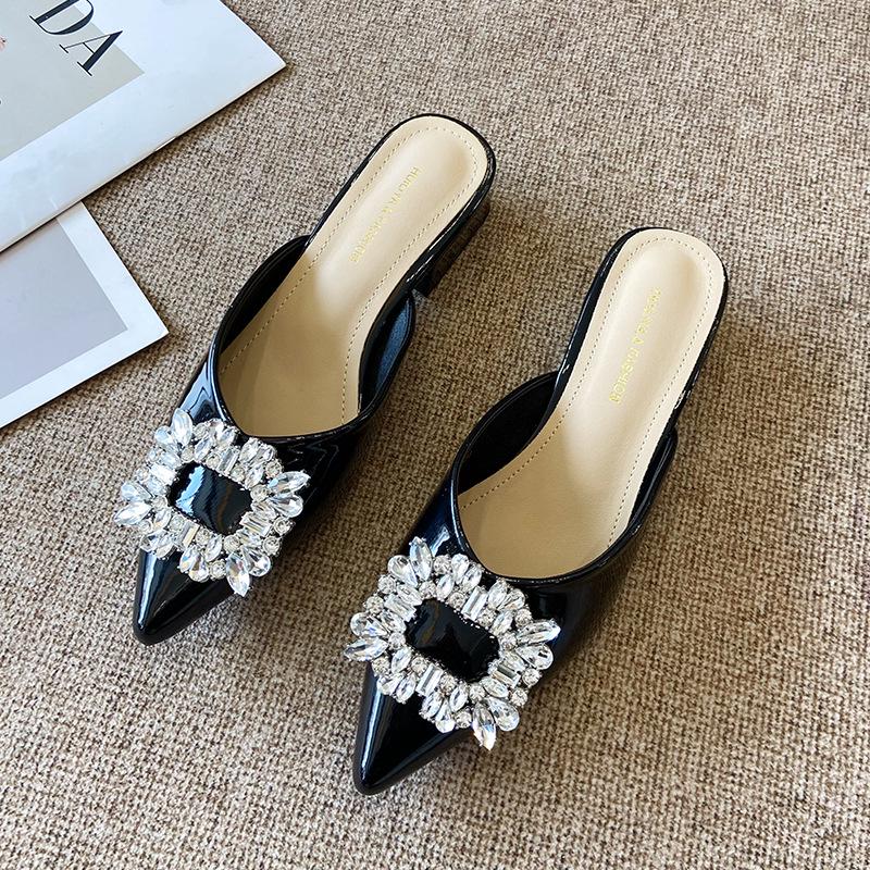 French Rhinestone Pointed Toe Mule Slippers for Women - 2026 Collection, Versatile Light Luxury, Outdoor, Closed-Toe Half Slippers. Size 37
French Rhinestone Pointed Toe Mule Slippers for Women - 2026 Collection, Versatile Light Luxury, Outdoor, Closed-Toe Half Slippers. Size 37