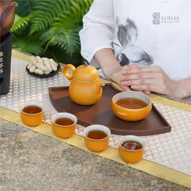 Lubao Ceramic Gongfu Tea Set
Lubao Ceramic Gongfu Tea Set