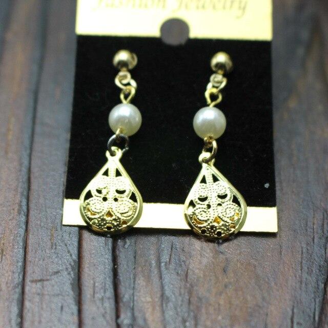 Серьги с жемчугом в классическом стиле, в этническом стиле, с металлической пряжкой в виде сливы, женская подвеска, украшение для свадебного банкета, ювелирные изделия, подарок для невесты
Серьги с жемчугом в классическом стиле, в этническом стиле, с металлической пряжкой в виде сливы, женская подвеска, украшение для свадебного банкета, ювелирные изделия, подарок для невесты