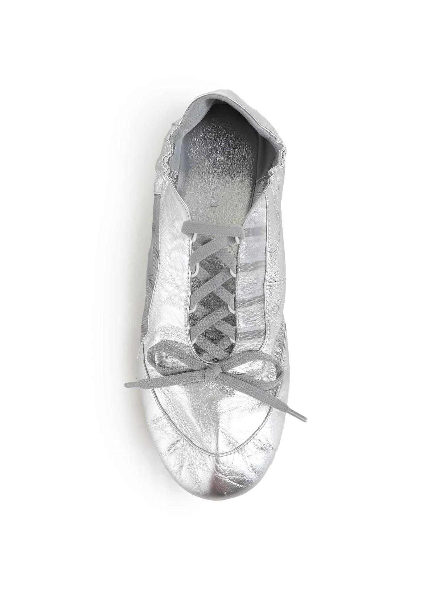 Нишевый дизайн балетные удобные тренировочные туфли 2025 лето бант плоская подошва вставки шнуровка повседневные одинарные туфли женские 40
Нишевый дизайн балетные удобные тренировочные туфли 2025 лето бант плоская подошва вставки шнуровка повседневные одинарные туфли женские 40