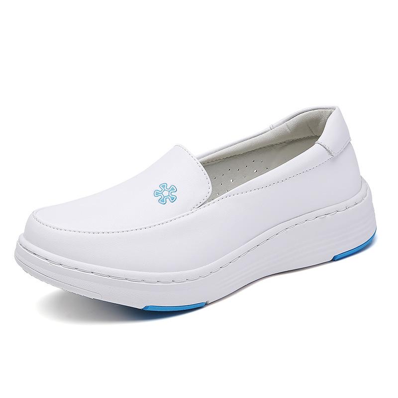 Spring and summer nurse shoes women s 2025 new soft-soled cowhide breathable anti-wear feet thick soles not tired feet comfortable little white shoes 42
Spring and summer nurse shoes women s 2025 new soft-soled cowhide breathable anti-wear feet thick soles not tired feet comfortable little white shoes 42