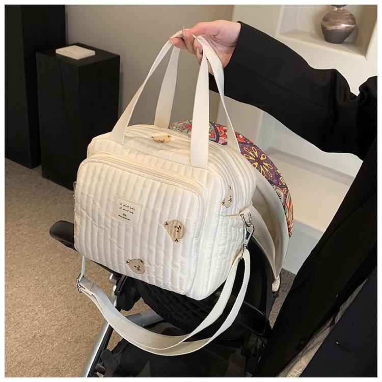 Сумка для мами з вишивкою ведмедика 2025: Містка сумка кросбоді для мами та малюка
Сумка для мами з вишивкою ведмедика 2025: Містка сумка кросбоді для мами та малюка