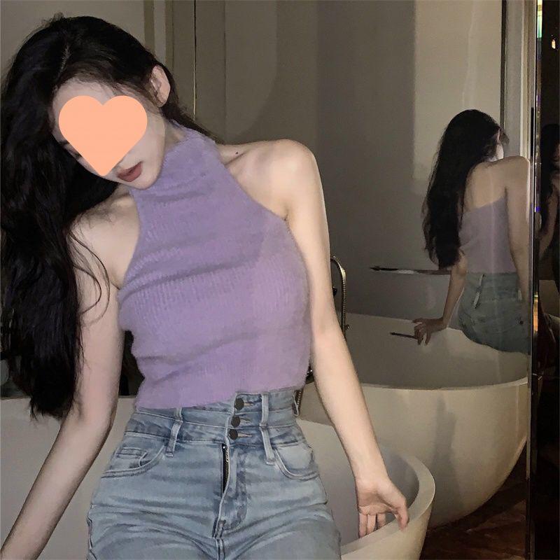 Mink Velvet Hot Girl Halter Crop Top: Sleeveless, High-Neck, Two-Wear Inner Vest for Spring & Autumn. One Size, 35-57kg Recommended
Mink Velvet Hot Girl Halter Crop Top: Sleeveless, High-Neck, Two-Wear Inner Vest for Spring & Autumn. One Size, 35-57kg Recommended