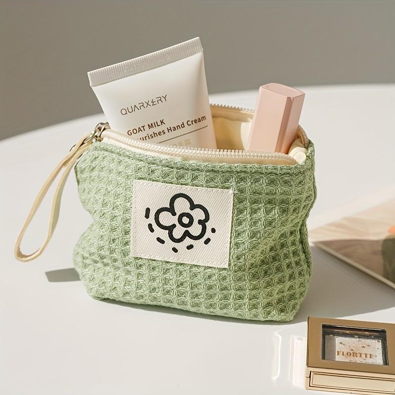 Mini Cute Storage Bag Portable Sanitary Napkin Bag Makeup Comestic Storage Pouch & Coin Purse зелений
Mini Cute Storage Bag Portable Sanitary Napkin Bag Makeup Comestic Storage Pouch & Coin Purse зелений