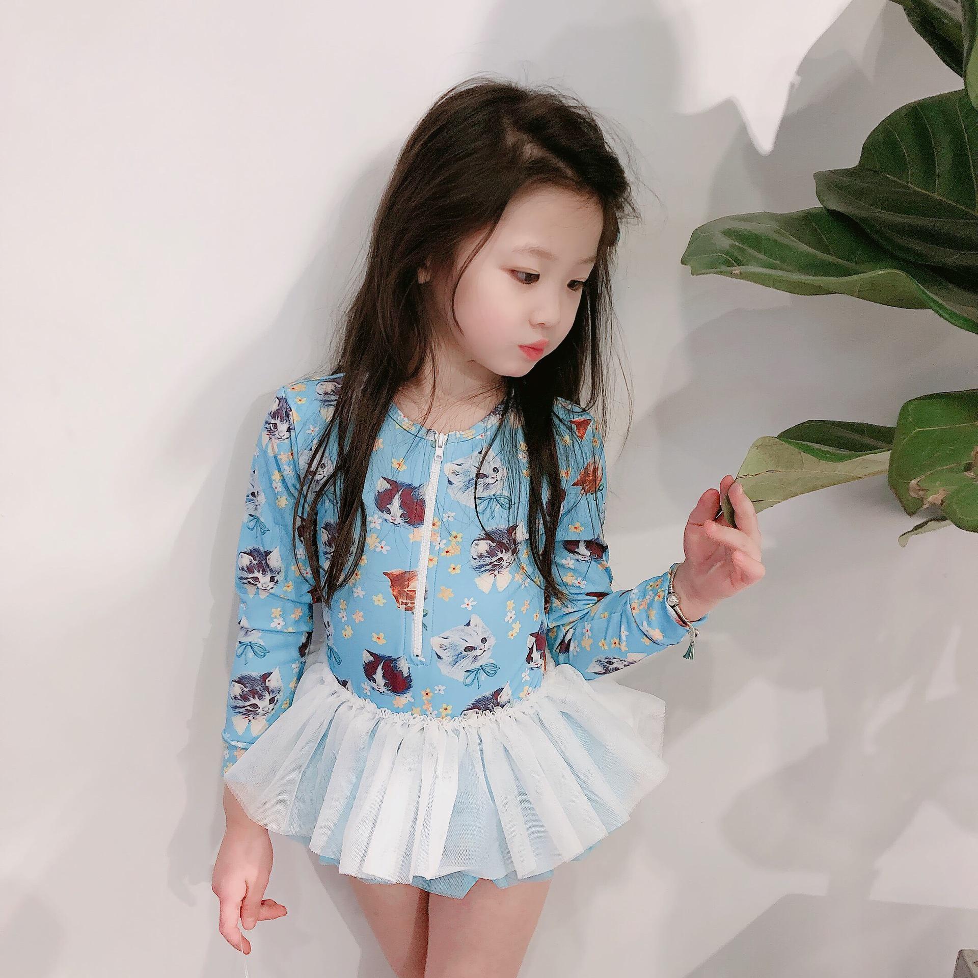 Girls Long Sleeve Unicorn Cat Swimsuit with Tulle Skirt and Sun Protection 100 синий
Girls Long Sleeve Unicorn Cat Swimsuit with Tulle Skirt and Sun Protection 100 синий