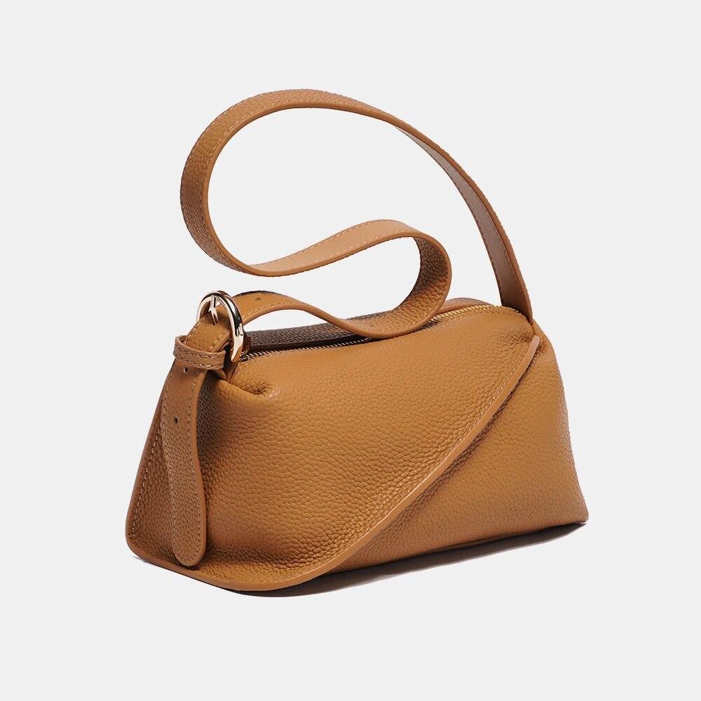 Женская маленькая панельная сумка через плечо Zency коричневый
Женская маленькая панельная сумка через плечо Zency коричневый