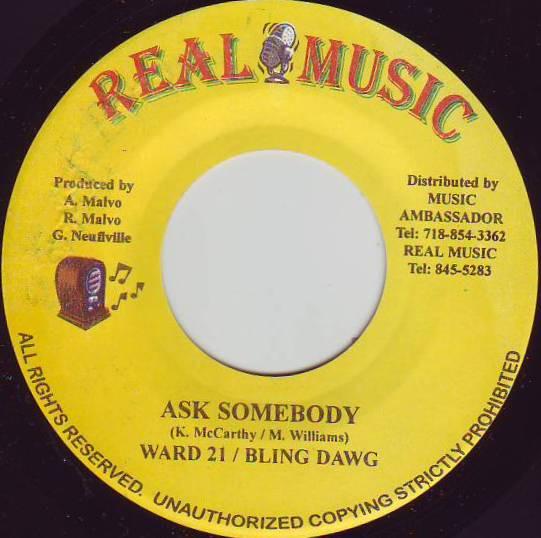 7inch Record WARD 21 / BLING DAWG / CYLINTHIA HA - Ask Somebody / Hang Up NONE Real Music Japan Reggae, Ska & Dub Used
7inch Record WARD 21 / BLING DAWG / CYLINTHIA HA - Ask Somebody / Hang Up NONE Real Music Japan Reggae, Ska & Dub Used