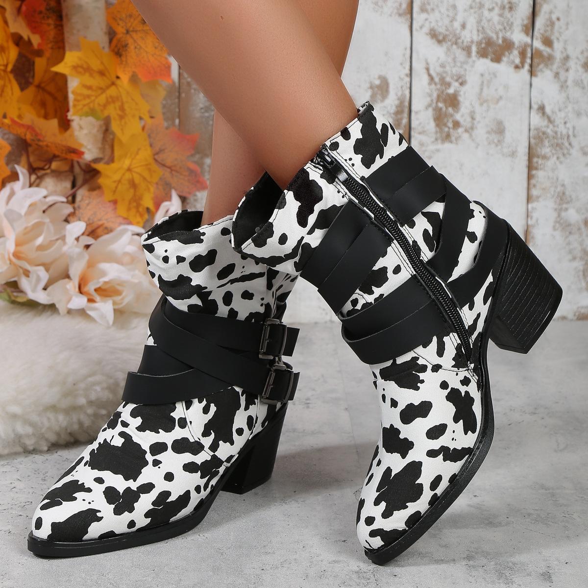 Foreign trade large size thick-soled pointed cowboy boots women s 2024 autumn and winter new soft-soled lightweight and comfortable short women s boot 42
Foreign trade large size thick-soled pointed cowboy boots women s 2024 autumn and winter new soft-soled lightweight and comfortable short women s boot 42