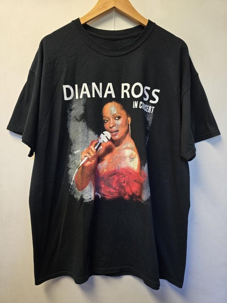 Vintage Diana Ross Tour Live In Concert Tshirt Size S to 5XL NZL233 FREE SHIP Unisex T-Shirt L
Vintage Diana Ross Tour Live In Concert Tshirt Size S to 5XL NZL233 FREE SHIP Unisex T-Shirt L